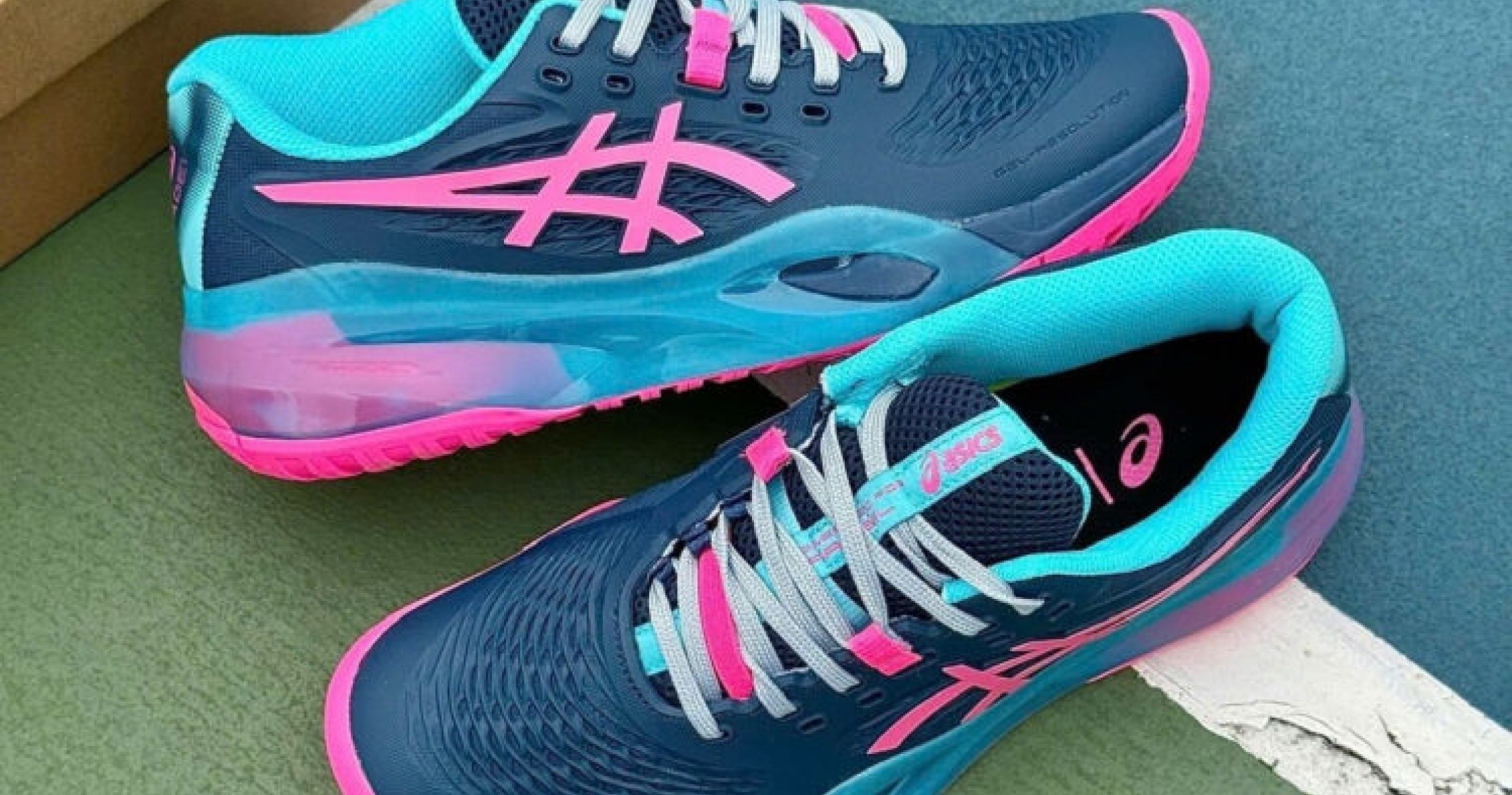 ASICS GEL-Resolution X Cho Nữ: "Vũ Khí" Tối Thượng Giúp Chị Em Thống Trị Sân Pickleball & Tennis