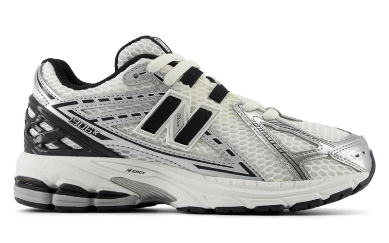 Giày New Balance 1906R Silver Black Men’s Like Auth